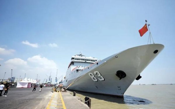 九游体育app官网五艘加起来的总吨位概况有万吨（一艘概况2000吨）-九游会体育 ag九游会登录j9入口 j9九游会登录入口首页